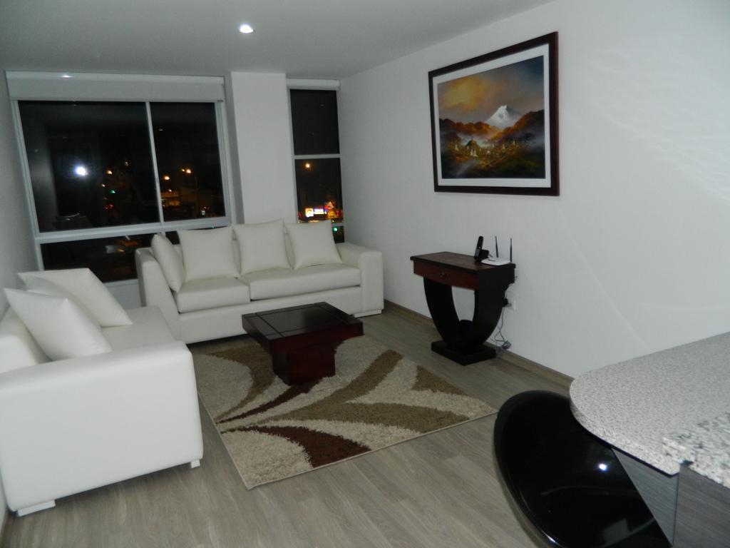 Itsahome Apartments - Torre Seis キト エクステリア 写真