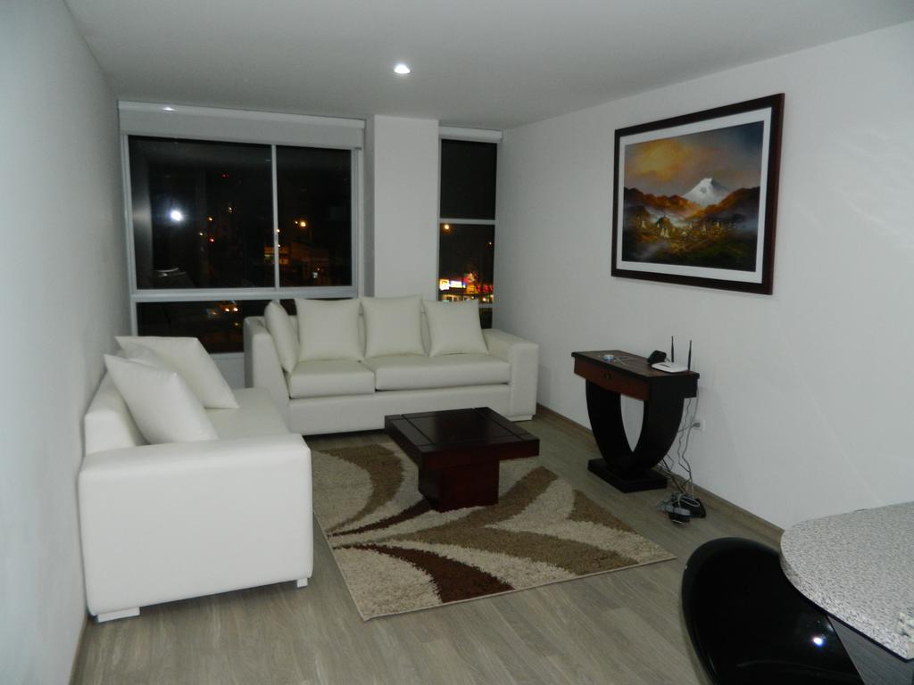 Itsahome Apartments - Torre Seis キト エクステリア 写真